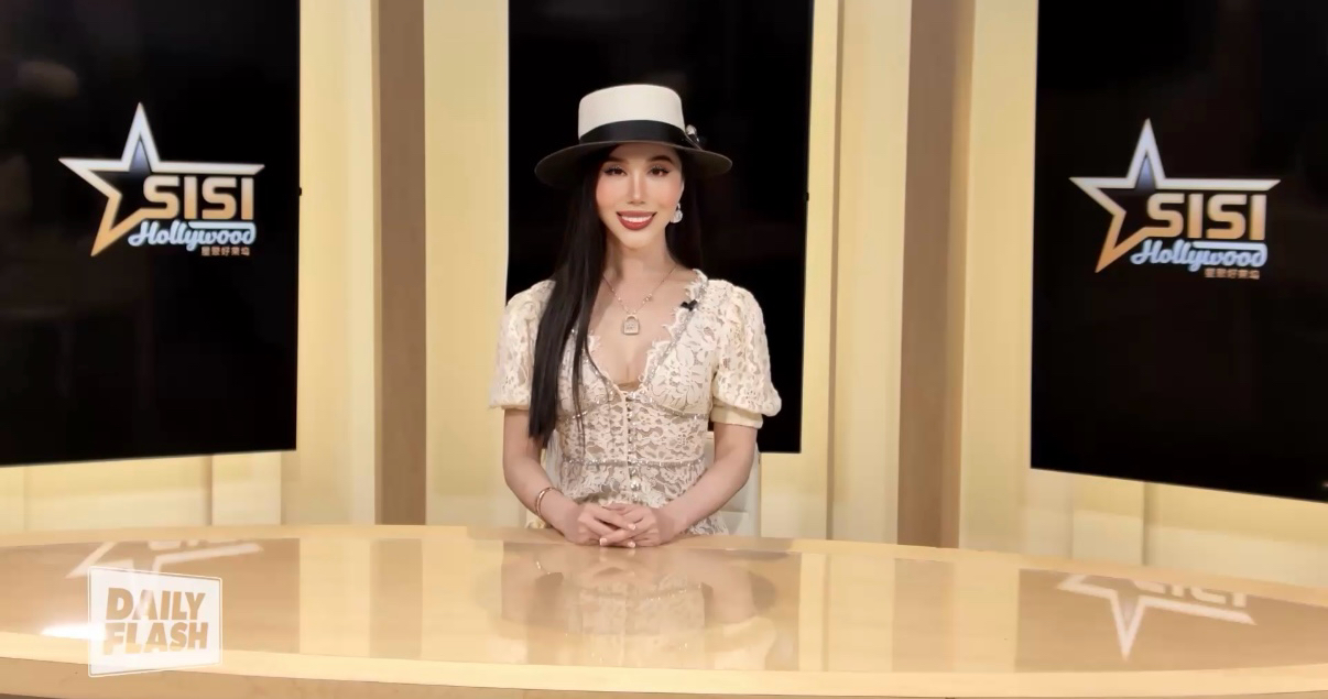 Sisi Hollywood on the Daily Flash set